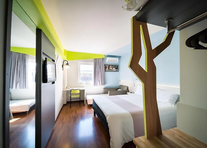 ibis Styles Curitiba Centro Civico